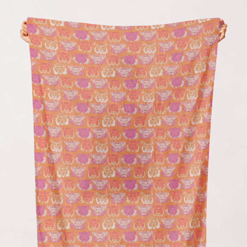 Belize Paintbrush Studio Fabrics Lauren Lesley Nevis Face Pink 12022341