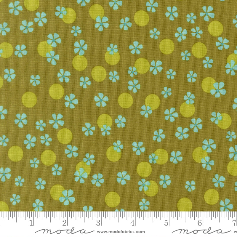 Chloe's Closet Moda Fabrics Easy Breezy 3384217 Avocado