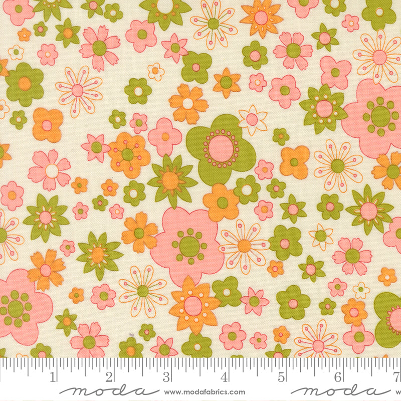 Chloe's Closet Moda Fabrics Petal Power 3384111 Cloud