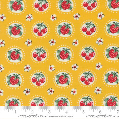 Crystal Manning Moda Fabrics Julia Shortcake 11924 21