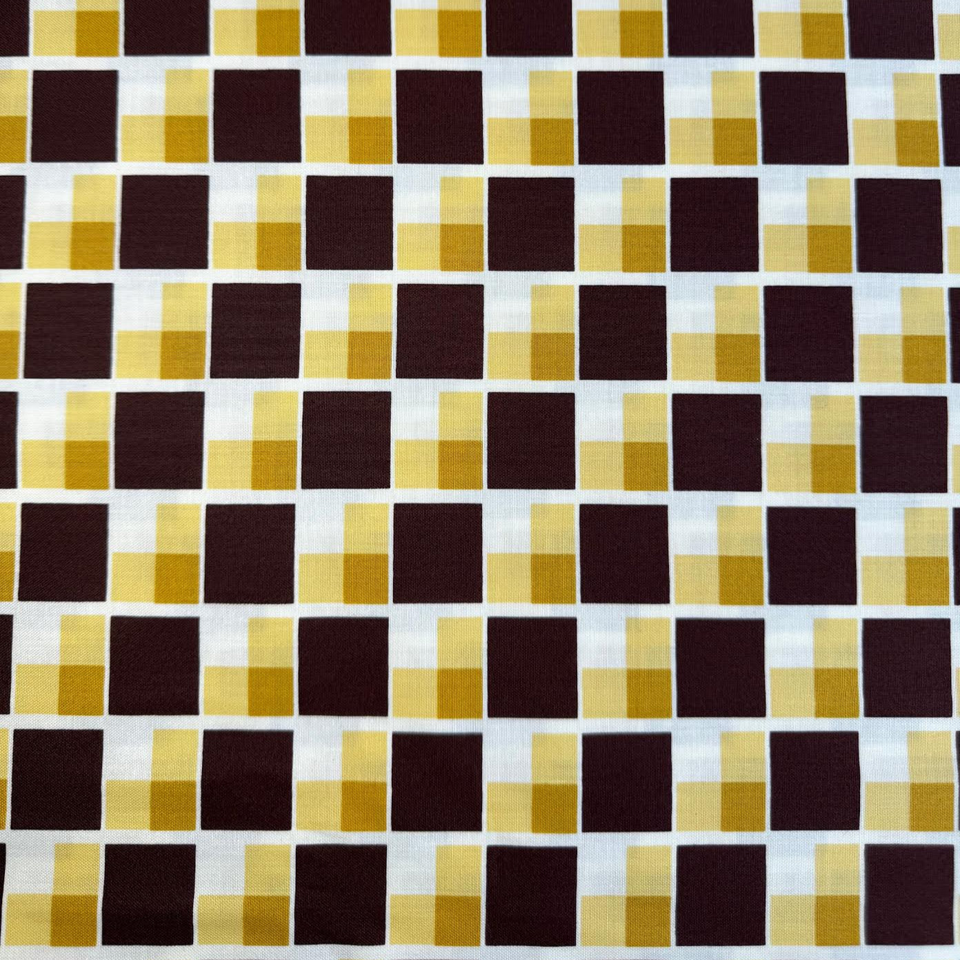 Denyse_Schmidt_FreeSpirit_Westminster_Fibers_Hadley_Diagonal_Blocks_Sunflower_PWDS071