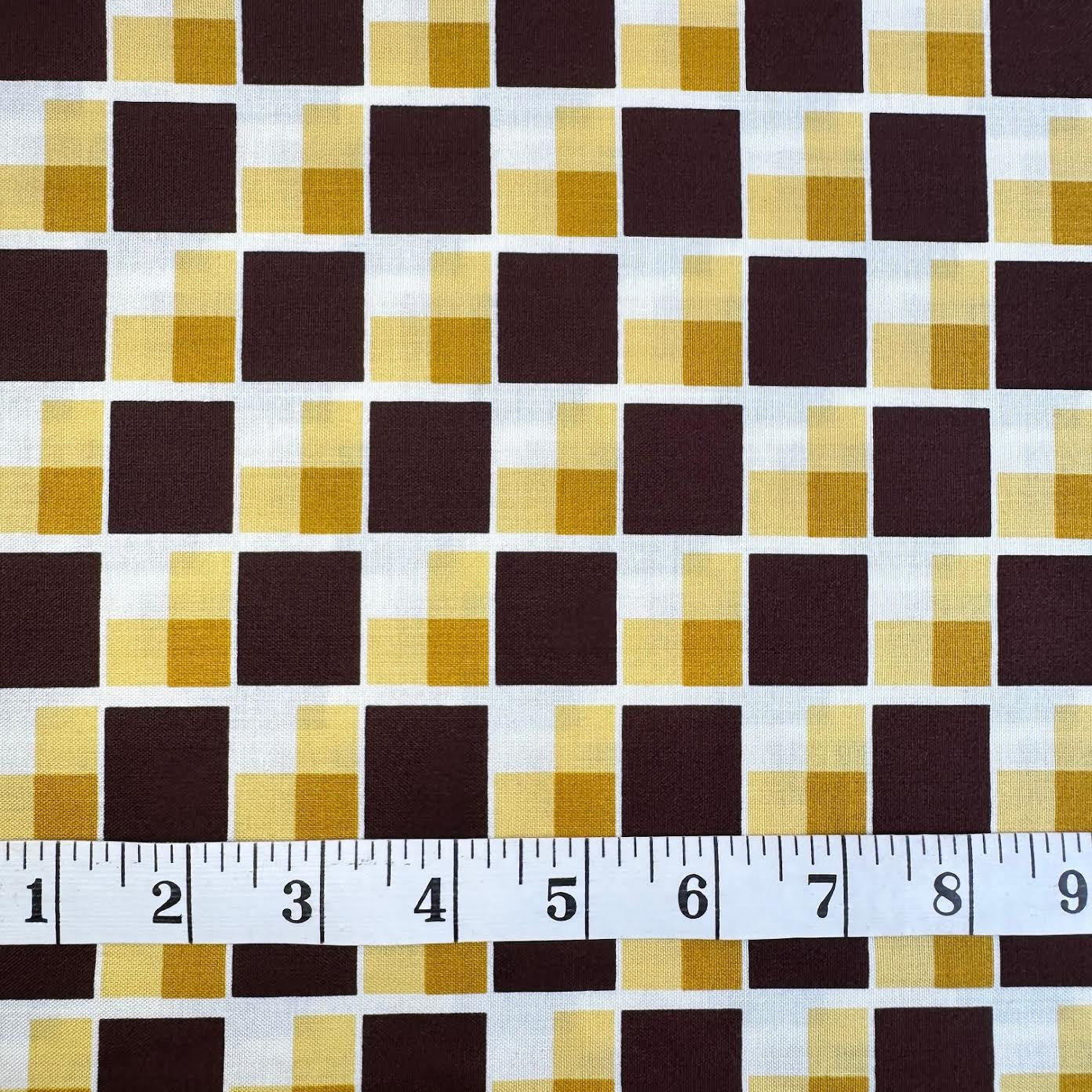 Denyse_Schmidt_FreeSpirit_Westminster_Fibers_Hadley_Diagonal_Blocks_Sunflower_PWDS071