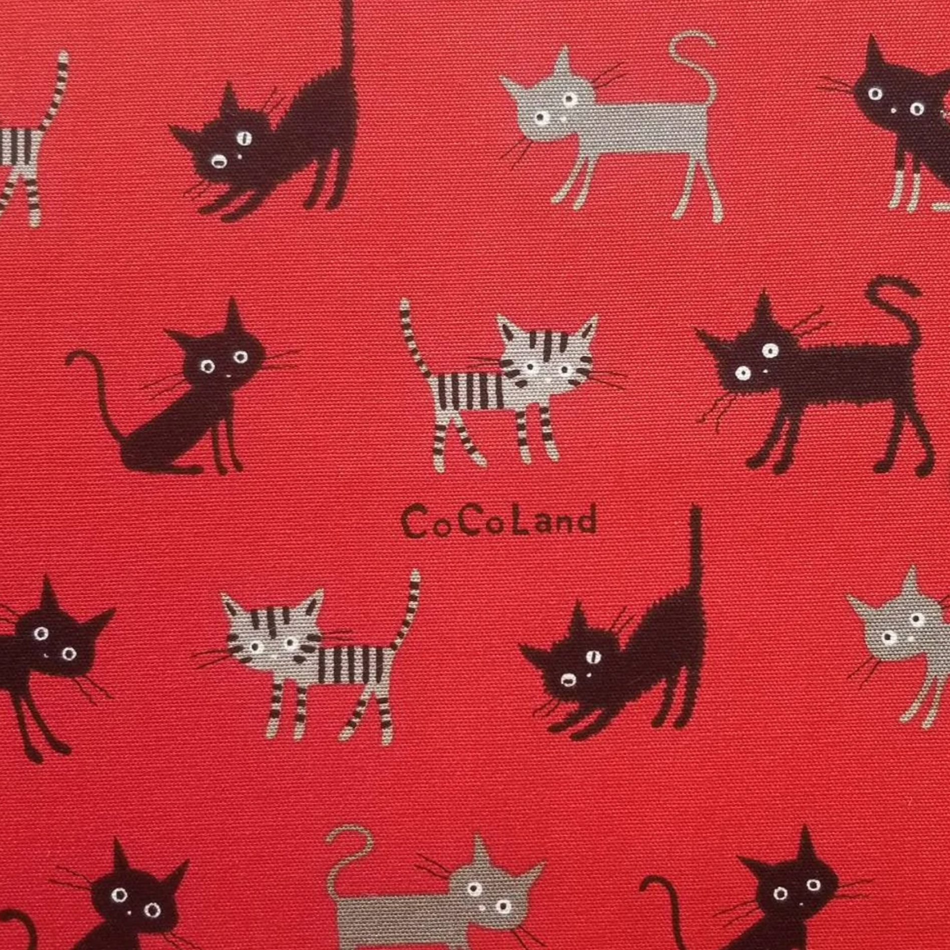 Hishiei CO-10002-2B CoCoLand Medium Cats Red