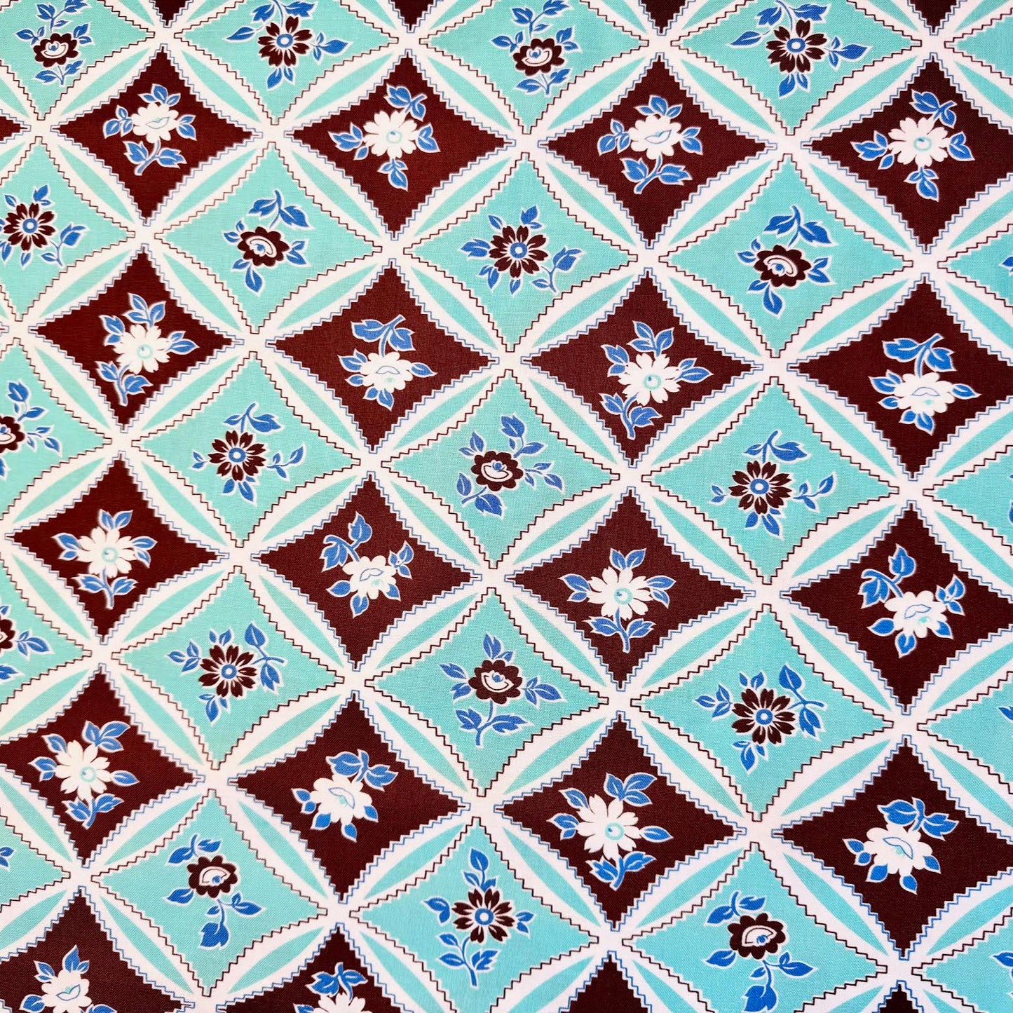 Jennifer Paganelli FreeSpirit Westminster Fabrics Bell Bottom Mary Trellis JP10