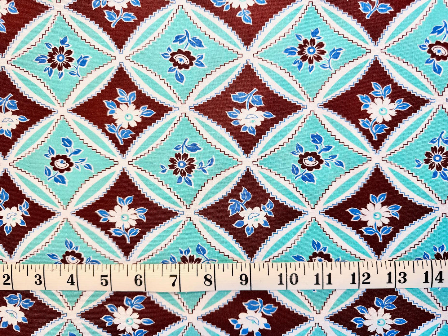 Jennifer Paganelli FreeSpirit Westminster Fabrics Bell Bottom Mary Trellis JP10