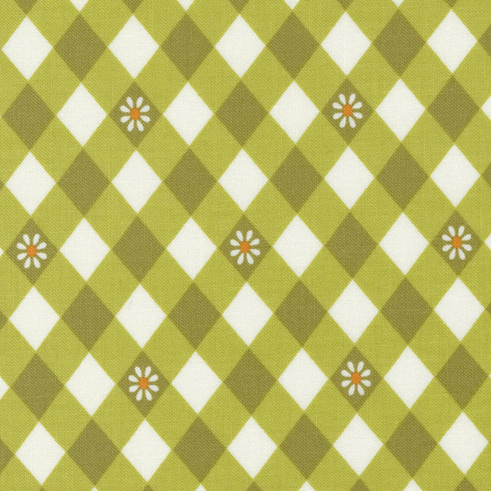 Maureen McCormick Moda Fabrics Flower Power Picnic Posies Avocado 3371718