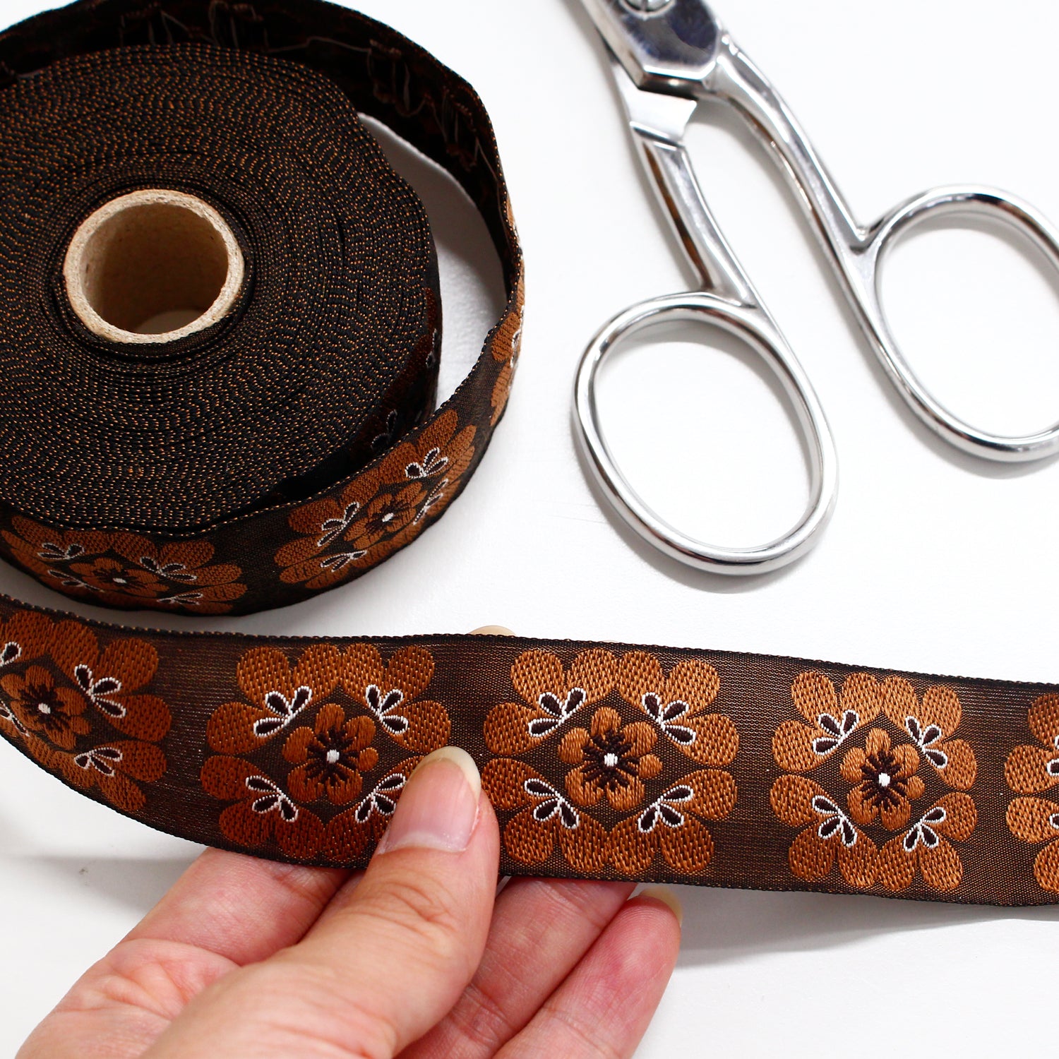 PAU100501-16 KAFKA Ribbon from Germany Flower Power 1.25"