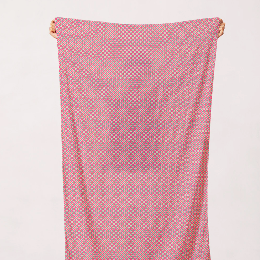 Uta Paintbrush Studio Fabrics Paradise Birds Drops 12025647