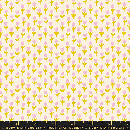 Alexia Abegg Ruby Star Society Moda Fabrics 1 800 Calico Tulips RS4169 11 Natural