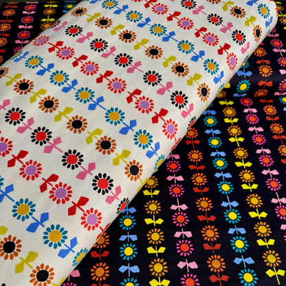 Alexia Abegg Ruby Star Society Moda Fabrics Catnap Daisy Stripe Canvas RS4135 17L Black