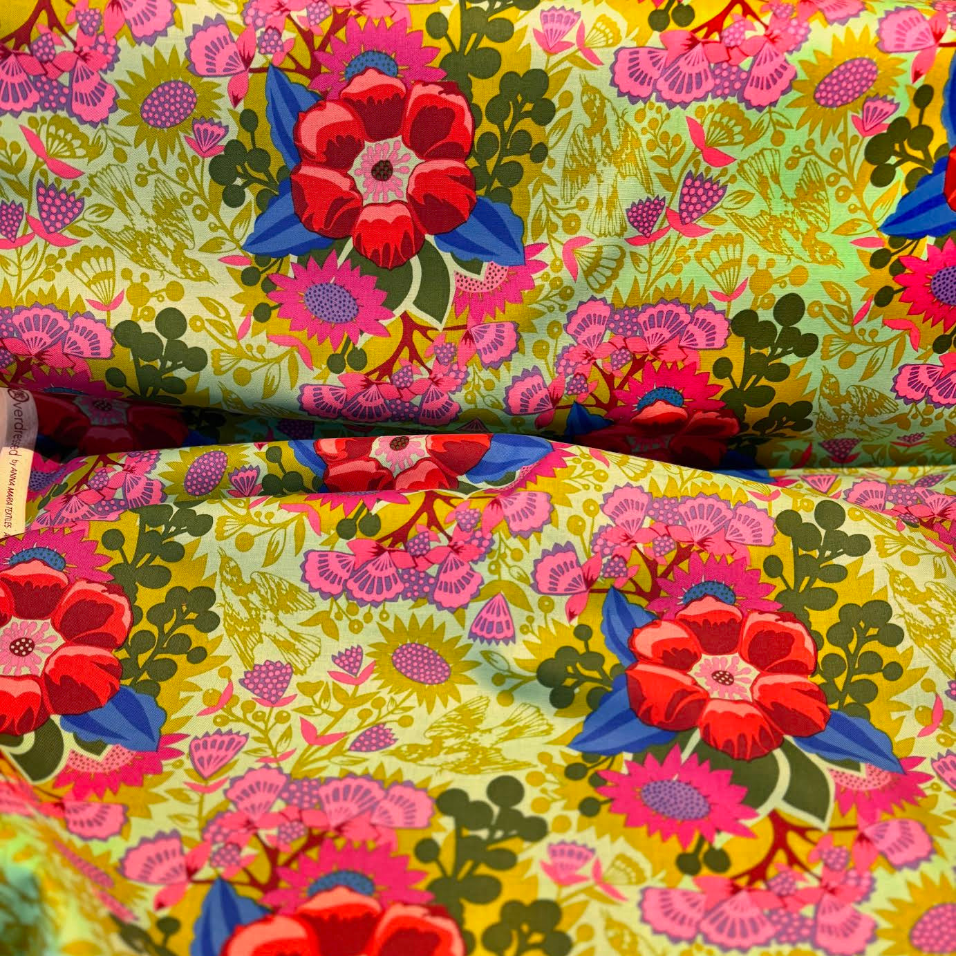 Anna Maria Parry Anna Maria Textiles Northcott Fabrics Overdressed Centerpiece Limerick AMT150-72C