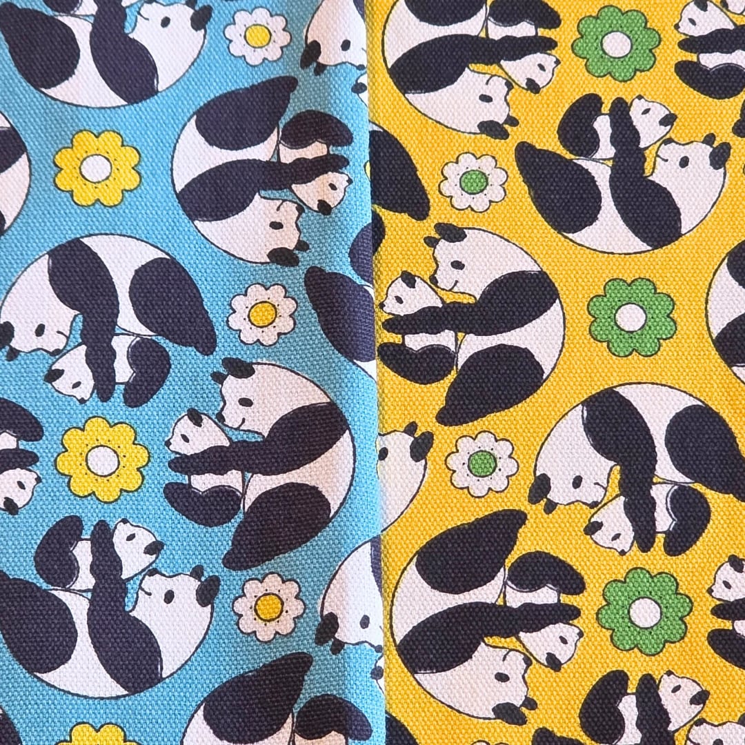 Anyan Yuwa Japanese Fabrics Goro Koro Panda Oxford CO-159220-A Blue