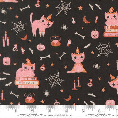 Elena Amo Moda Fabrics Purrs and Boos Cats 39060 16 Black