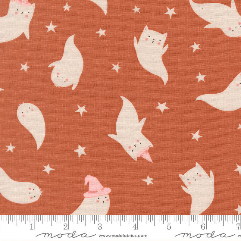 Elena Amo Moda Fabrics Purrs and Boos Ghosts 39061 15 Spice