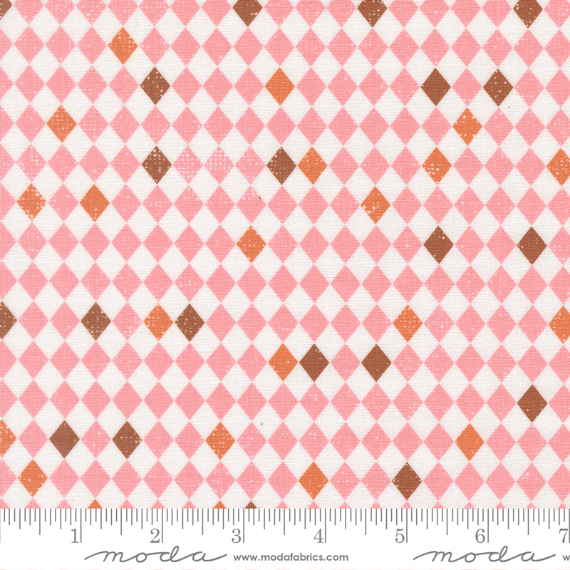 Elena Amo Moda Fabrics Purrs and Boos Harlequin Diamonds 39067 11 Candy