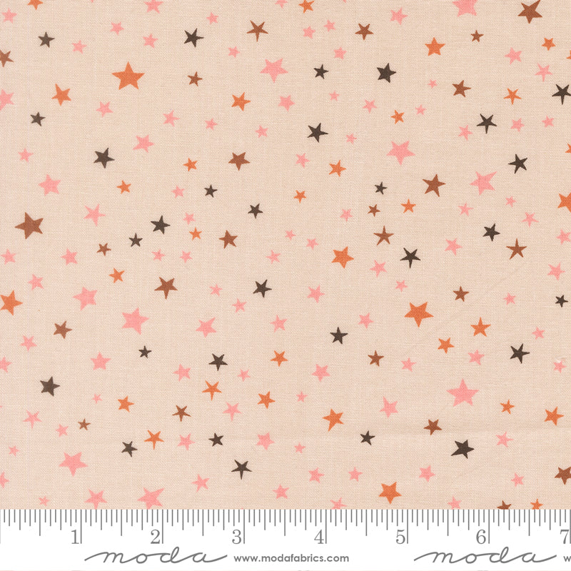 Elena Amo Moda Fabrics Purrs and Boos Stars 39066 11 Moonbeam