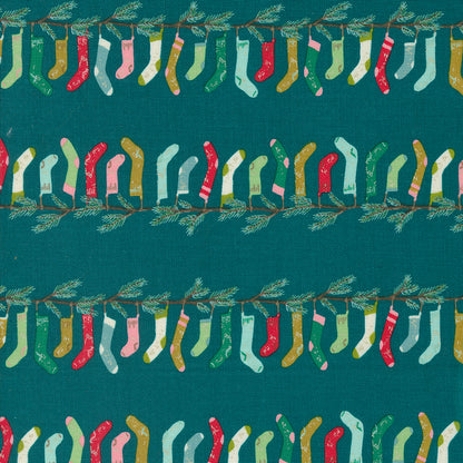 Fancy That Design House Moda Fabrics Cozy Wonderland Stocking Stripe 45592 15