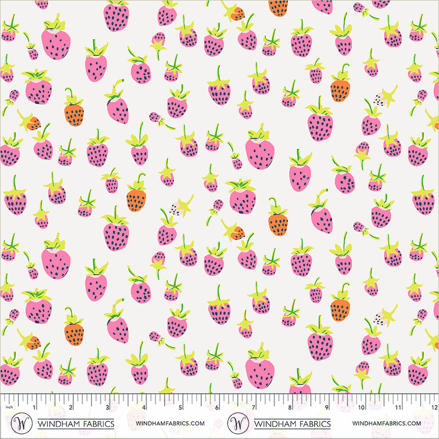 Heather Ross Windham Fabrics Heather Ross Favorites Strawberries 37024D-14Blush