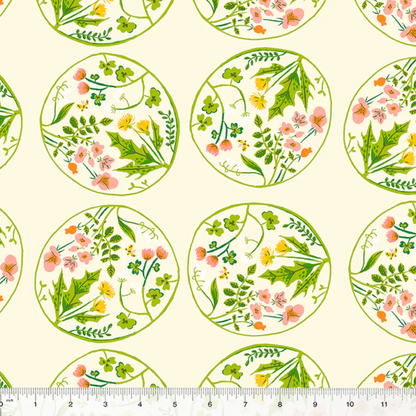 Heather Ross Windham Fabrics Studio Edit Floral Wreaths Cream 40928D-5