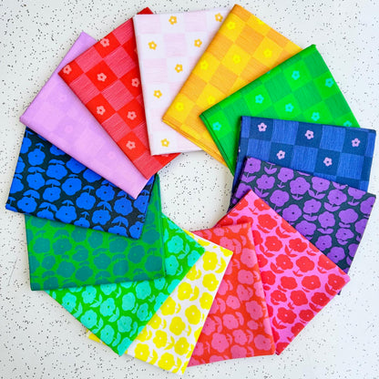 Heather Ross Windham Ruby and Bee Blenders Puffy Daisy Fat Quarter Bundle