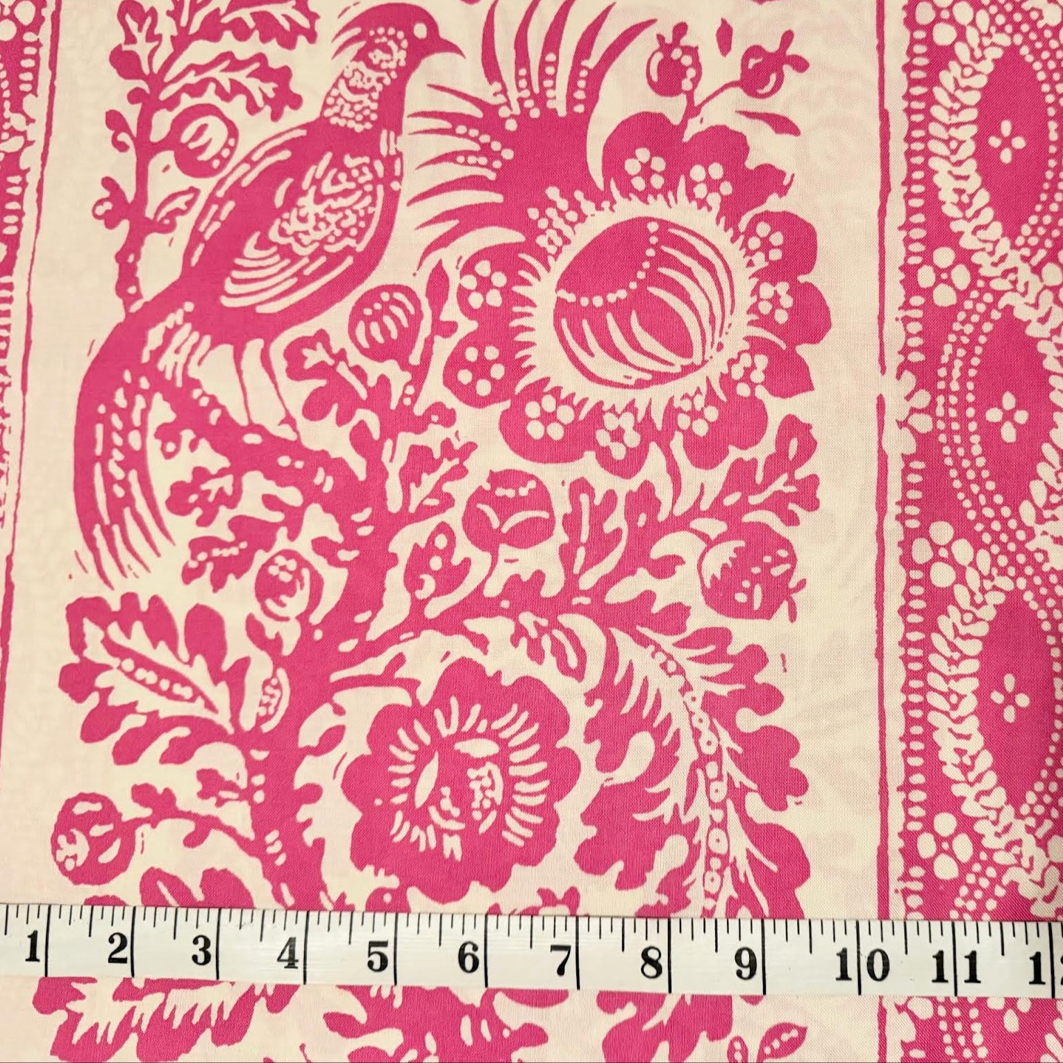 Jennifer Paganelli FreeSpirit Fabrics  Mod Girls Patsy D1550-120
