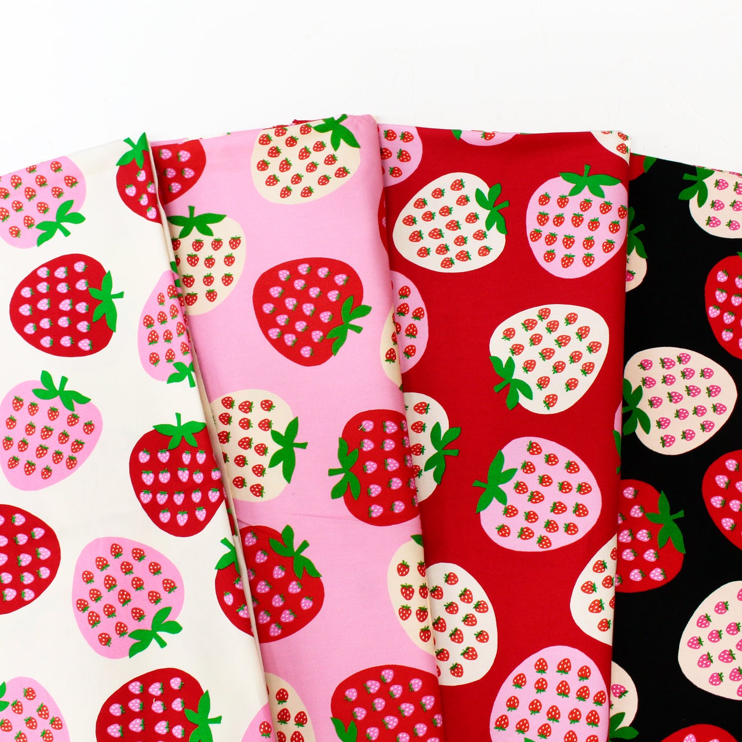 Koko Seki Japanese Import Strawberries Oxford 99222-1D Black