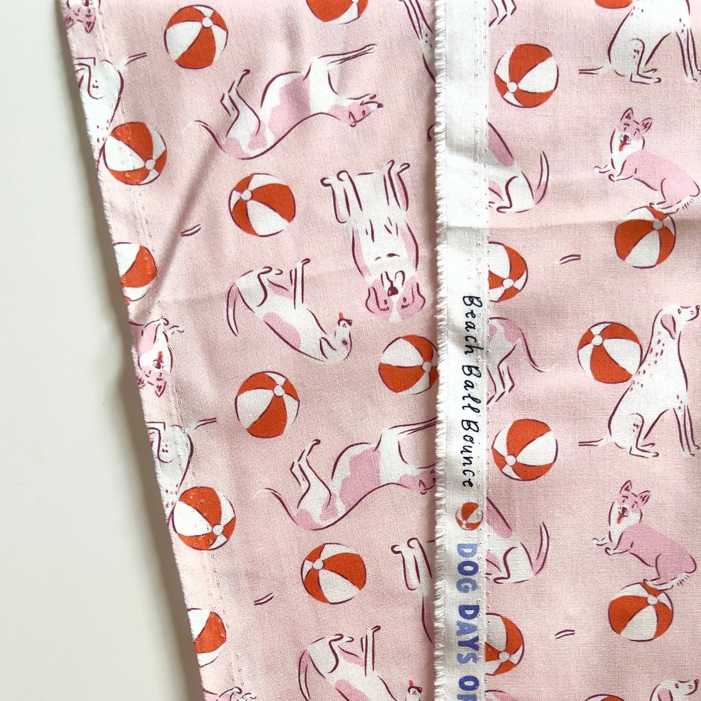 Krissy Mast Cloud9 Fabrics Dog Days of Summer Beach Ball Bounce 227411