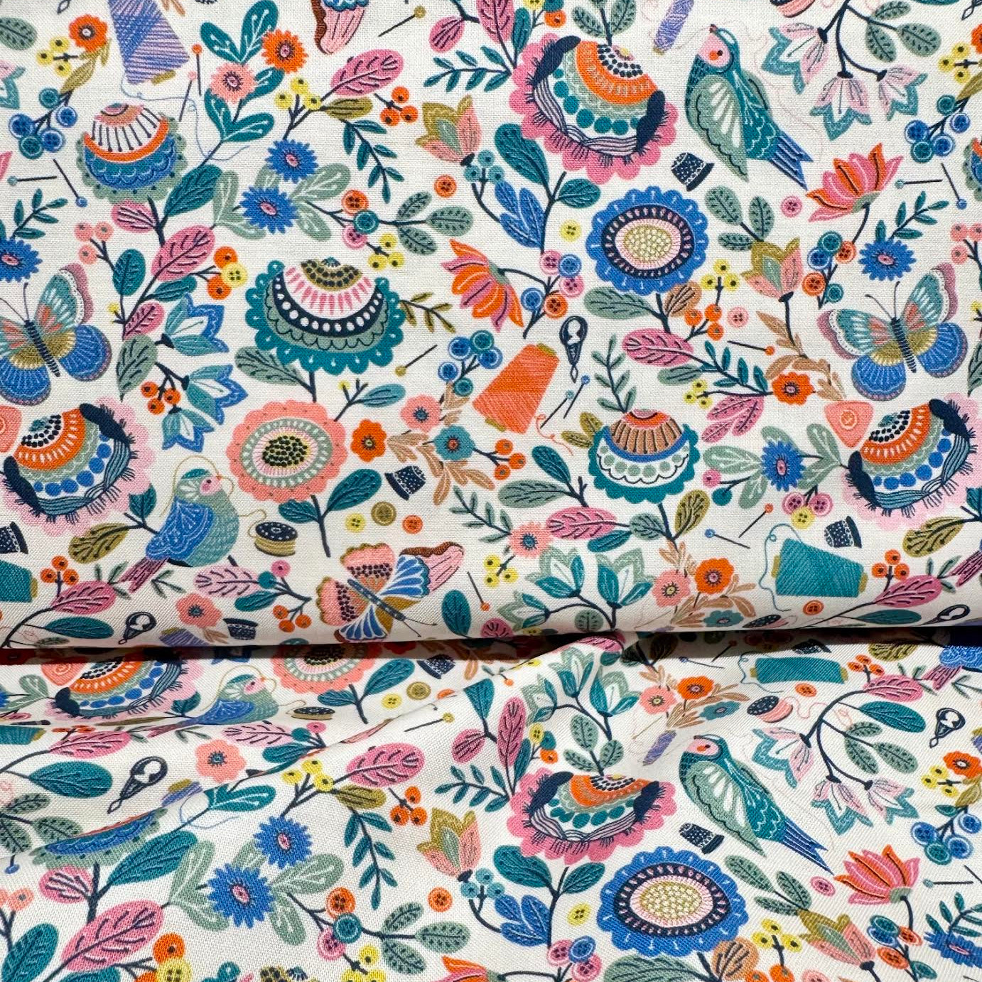 Lena Morris Thread and Ink Design Country Sewing Club Finch and Flora CSEW1035