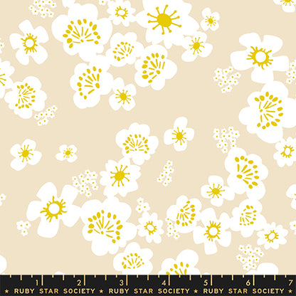 Rashida_Coleman_Hale_Ruby_Star_Society_Moda_Fabrics_Paper_Cuts_2_Hana_RS1110_11 Parchment
