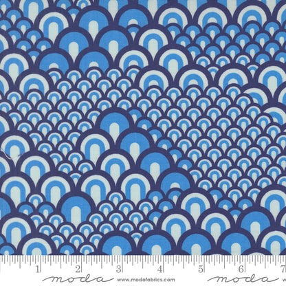 Sariditty Moda Fabrics Legendary Love Sea Waves 4505312 Navy