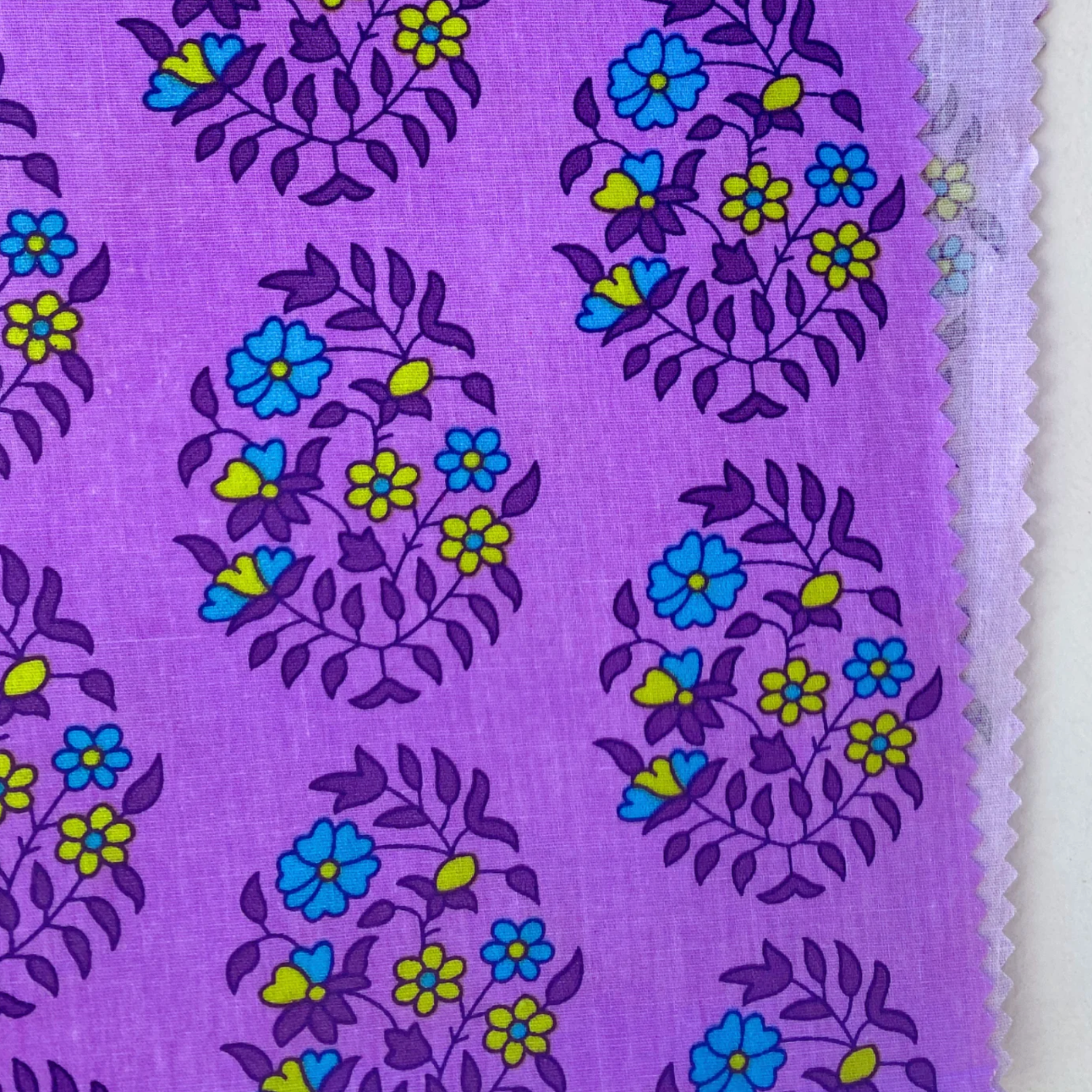 Shalin Lilac Petit Pan Paris France