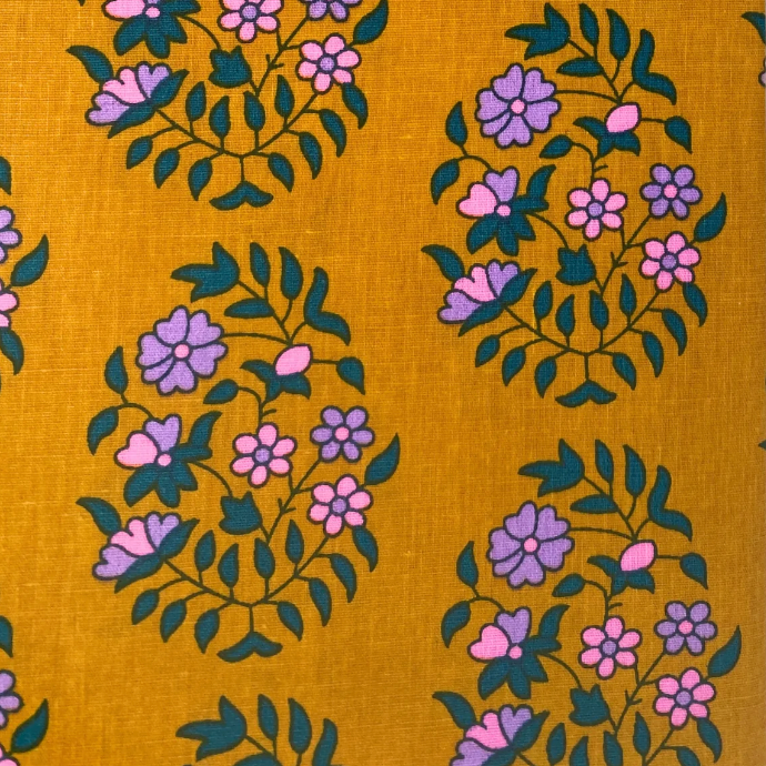 Shalin Saffron Petit Pan Paris France