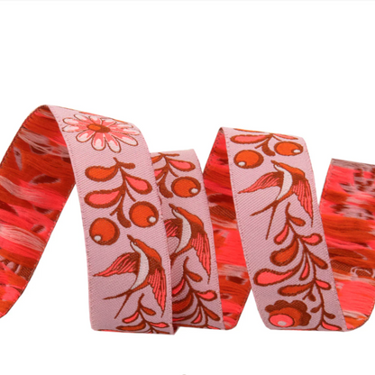 Tula_Pink_Birds_and_Bees_Renaissance_Ribbons_Cosmic_Pink TK-108/22mm Col 3_y